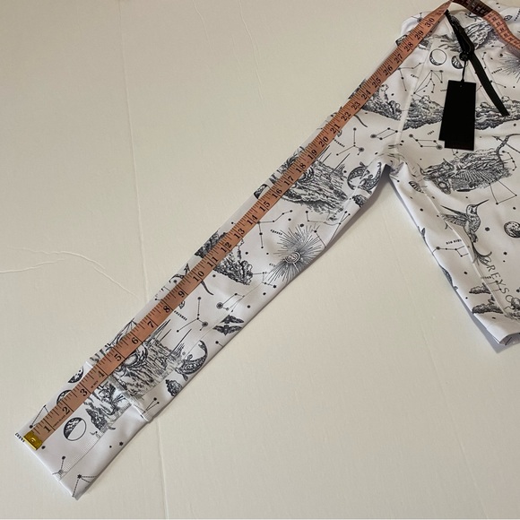 NWT Greyson Dreamers Toile Nova mock neck athletic shirt with zipper - Picture 12 of 12